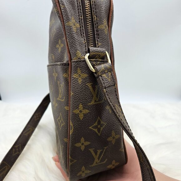 Louis Vuitton  Monogram  MM Marceau Bag - Picture 7 of 17